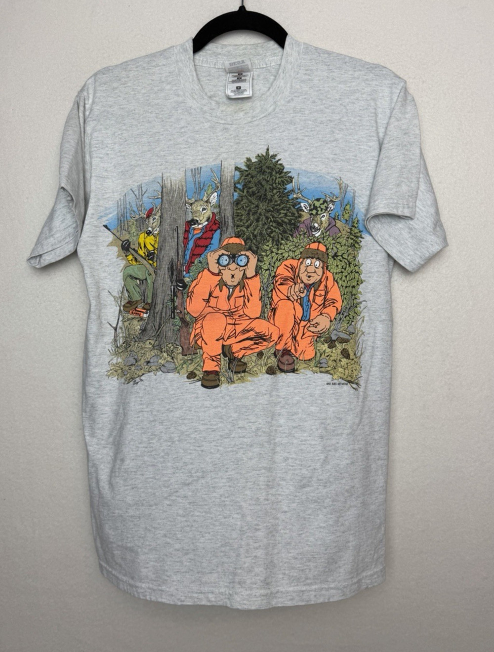 Vintage 1997 Deer Hunting Funny Graphic T-Shirt Short Sleeve Gray Size M